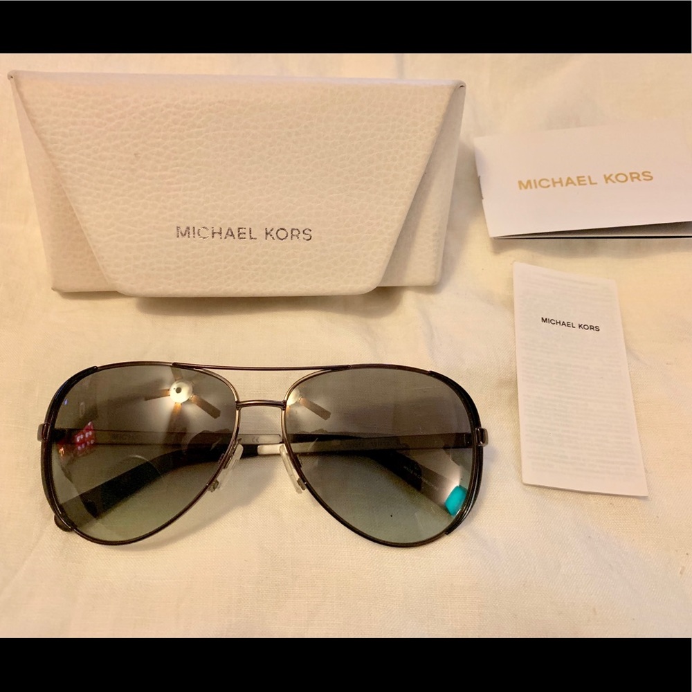 Michael Kors Chelsea Aviator (Smoke)